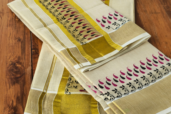 Maroon and Black mango designed single set Dothi (Mundum neriyathum)