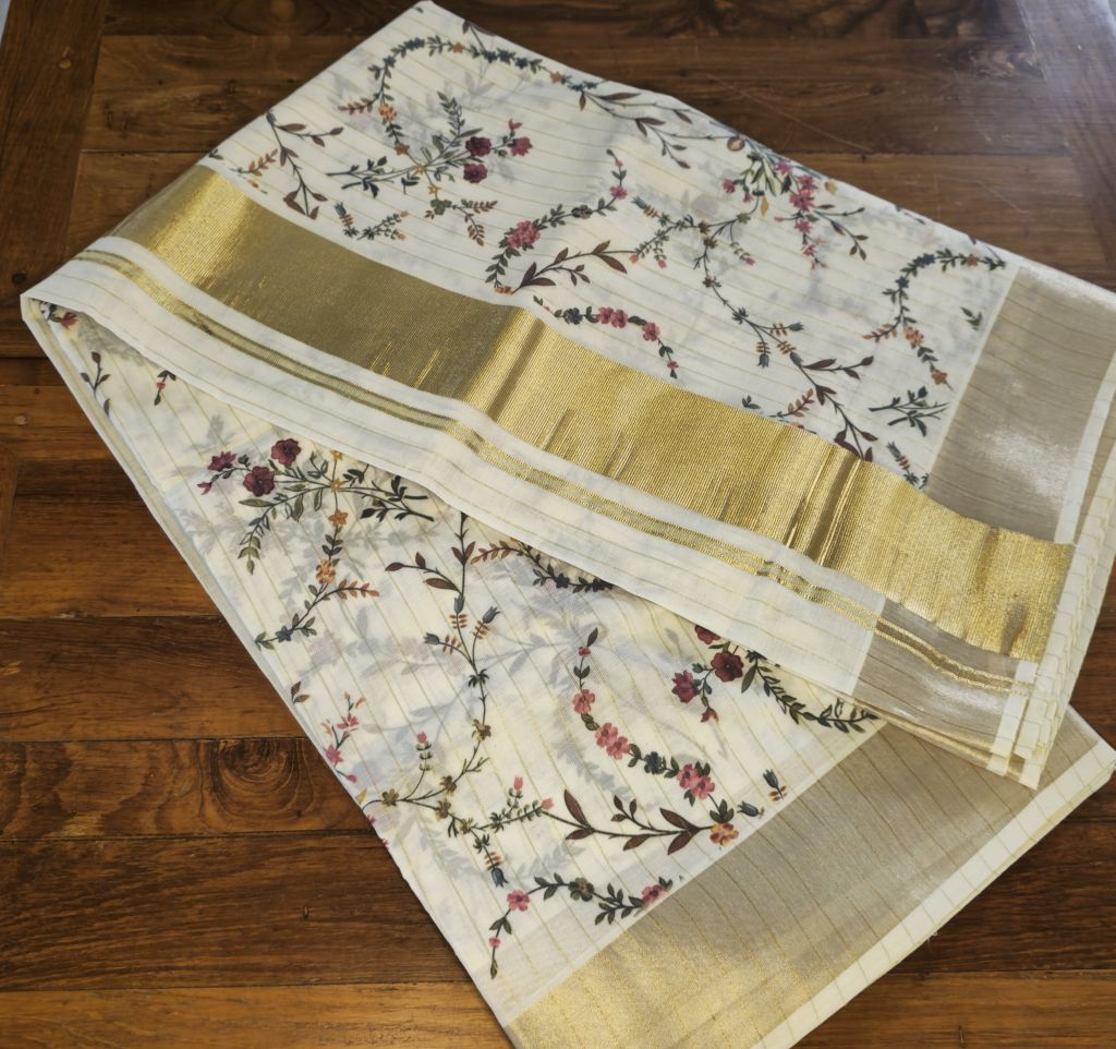 P000025_3 LN JARI SMALL FLORAL PRINT SAREE