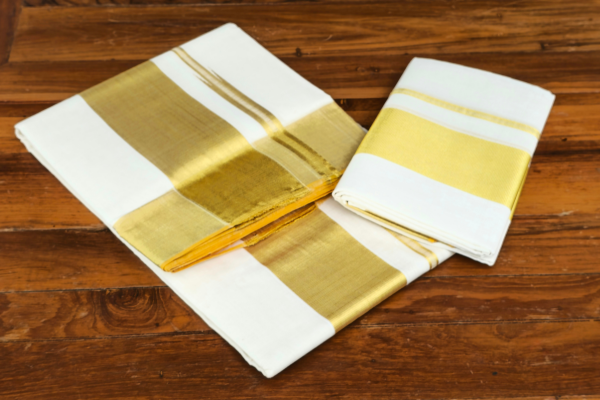 Golden Double set Dothi with blouse (Mundum neriyathum/Pudavayum Kavanium)