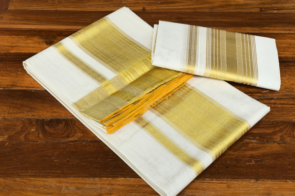 Plain lined Golden design Double set Dothi with blouse (Mundum neriyathum)