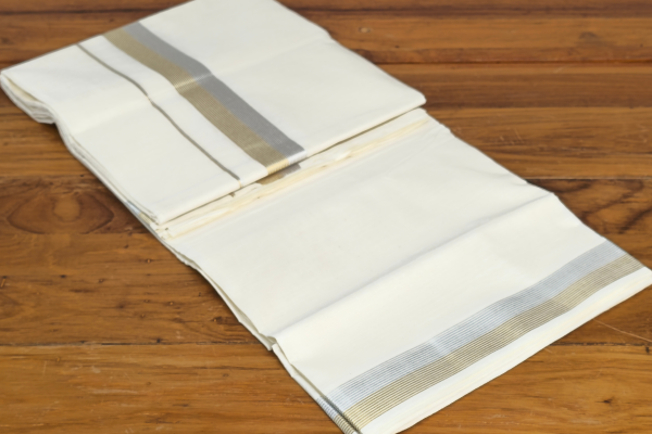 Golden and silver lined border Men’s Dothi